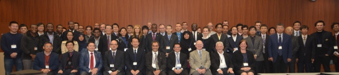 超小型衛星国際標準化ワークショップ参加者(於九州工業大学　2014年)