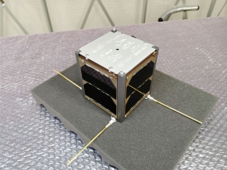 Irazu衛星フライトモデル