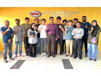 Joint research discussions at Kyutech with UM visitors