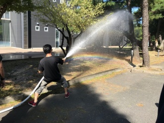 消火栓を使った放水訓練