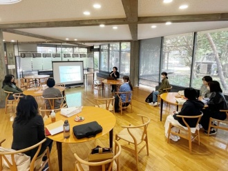 大学院工学研究院建設社会工学研究系の須藤朋美助教によるミニ講演