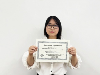 Outstanding Paper AwardpСɭ