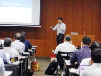 講演の様子(千歳科学技術大学 小松川氏)