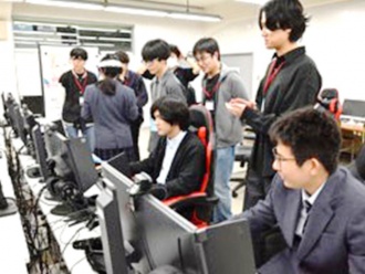 北九州市立高校での体験会の様子