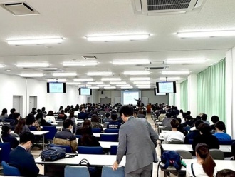 全体説明会の様子