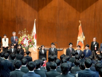 メンネルコールによる学歌斉唱