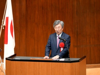 小笠原明専会会長による来賓祝辞