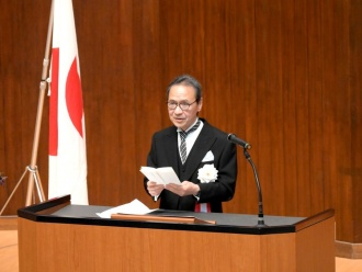 三谷学長による告辞