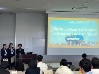 英語プレゼンテーションの様子