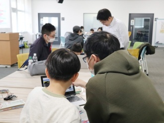 プログラミングの様子