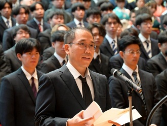 修了生卒業生総代答辞(午後の部)