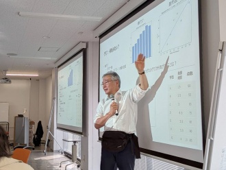 安永センター長による講義