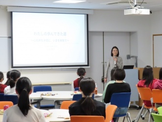 Space BD株式会社 岸本真生子さんによる講演の様子