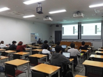 講演会の様子(若松キャンパス)