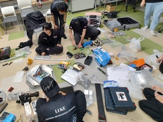 九工大でのロボット組み立て