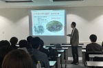 説明会の様子1(アクロス福岡)
