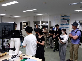 見学の様子