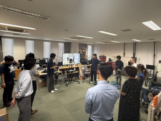見学の様子1
