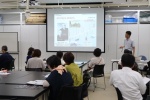 大学説明の様子(佐賀県立伊万里高等学校)