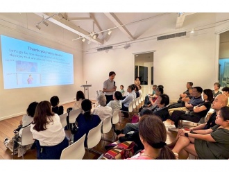 Scene from the lecture