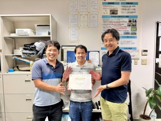 Together with Dr. Ai Higuchi from JTEKT Corporation and Professor Tomohiro ShibataAward